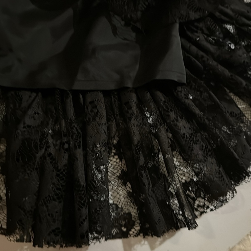 Size 6 Max and Cleo Lace black dress with ruffle detail. Fitted mini dress - Picture 11 of 12